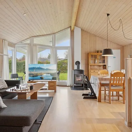 Ferienhaus Loki - 200m From The Sea By Interhome